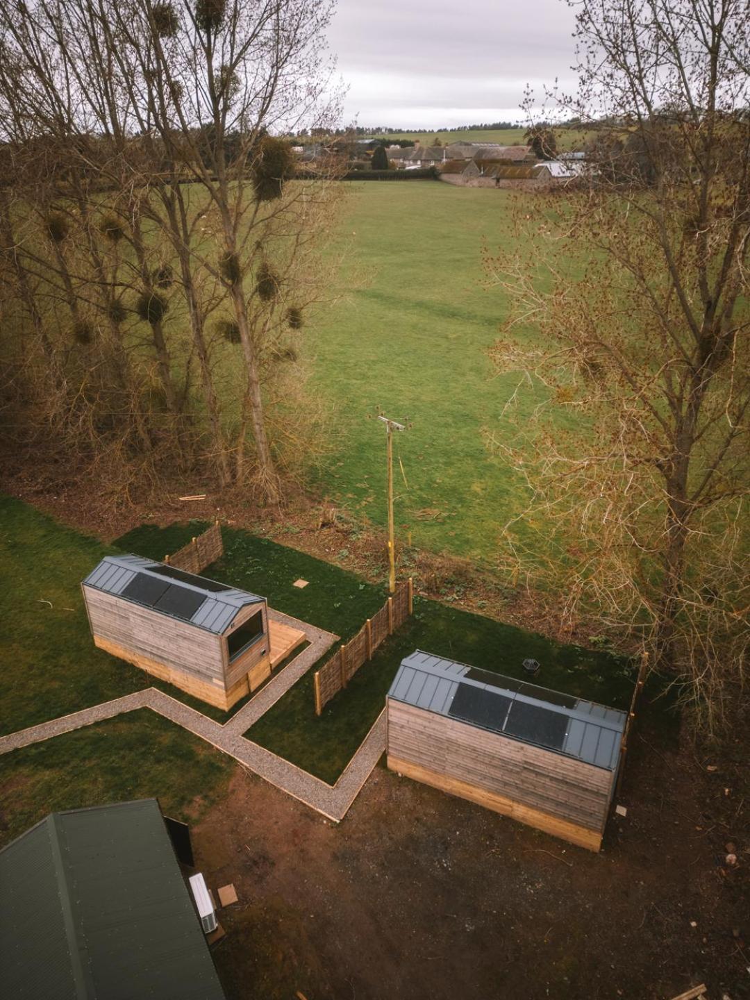 Beautiful Cabins In Herefordshire Countryside מראה חיצוני תמונה
